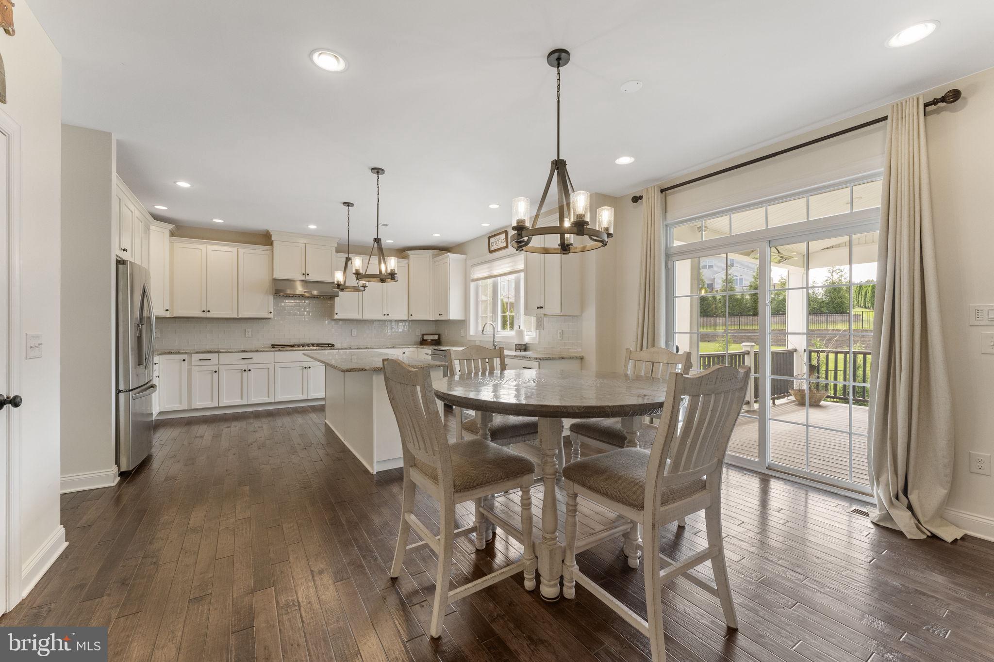 HORSHAM VALLEY ESTAT - Residential