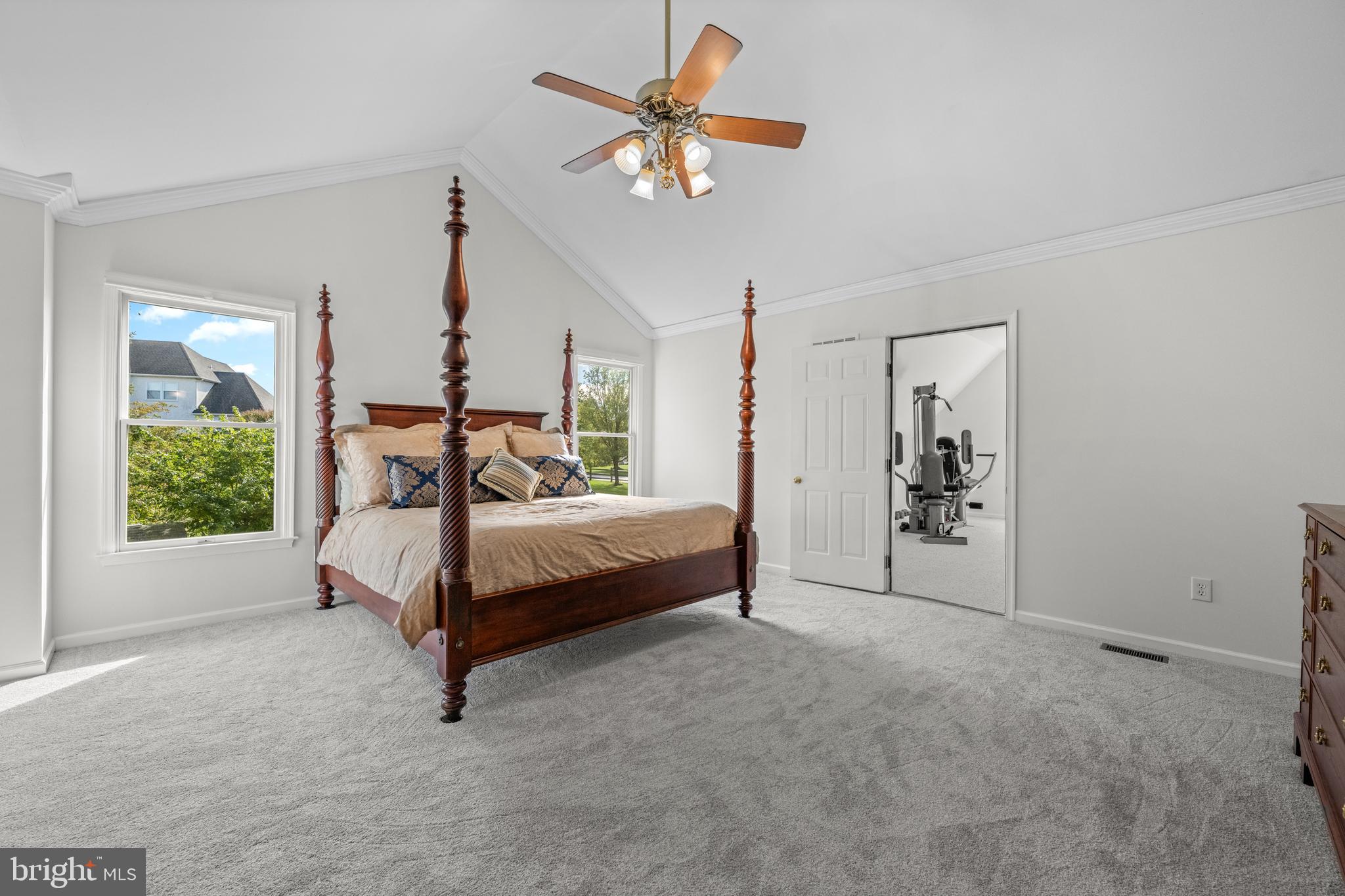 LAKERIDGE - Residential