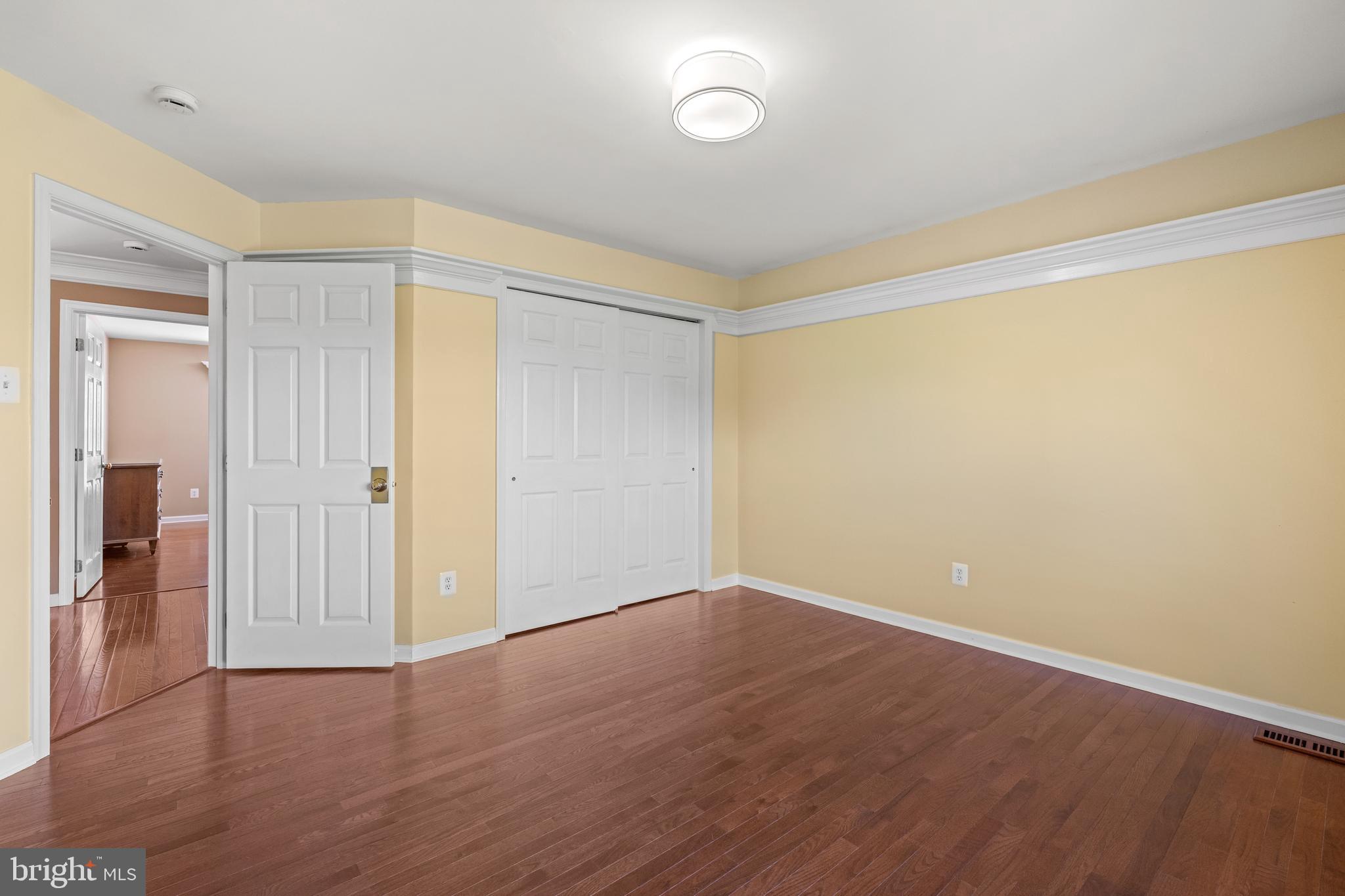 LAKERIDGE - Residential