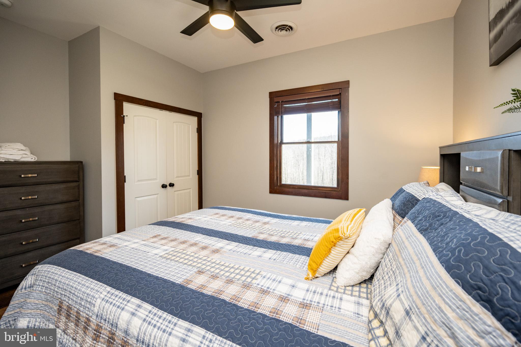 THE VIEW - Residential