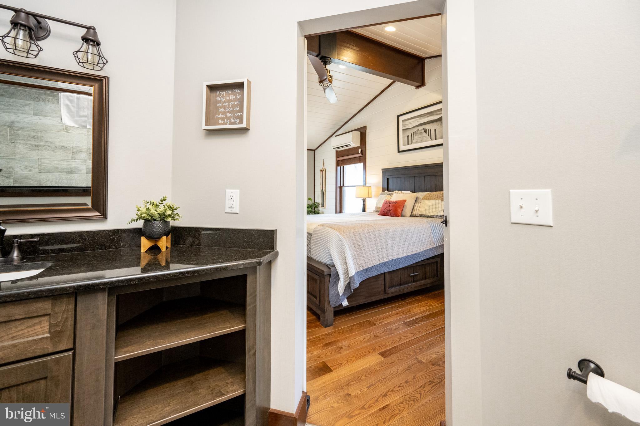 THE VIEW - Residential