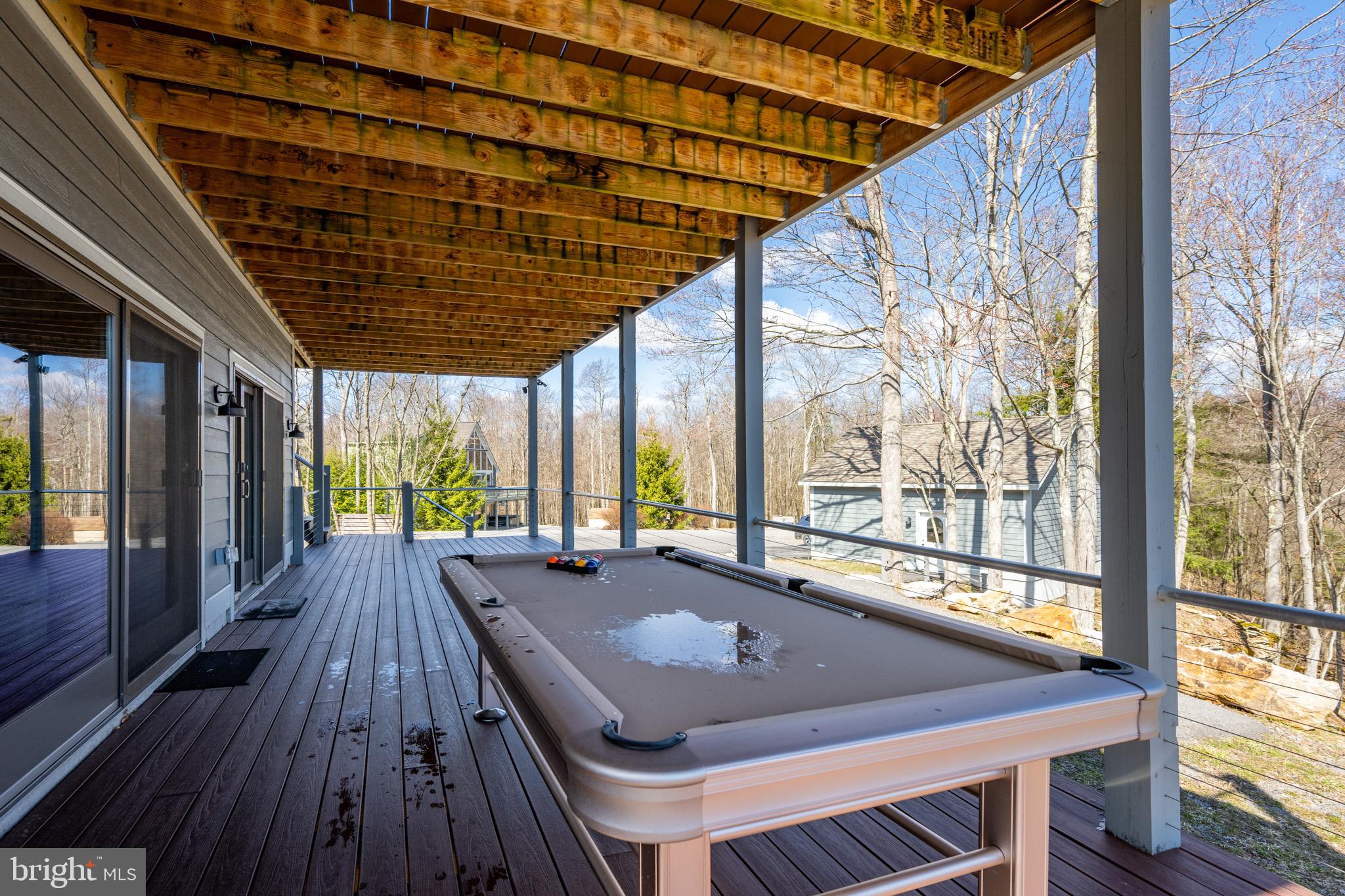 THE VIEW - Residential