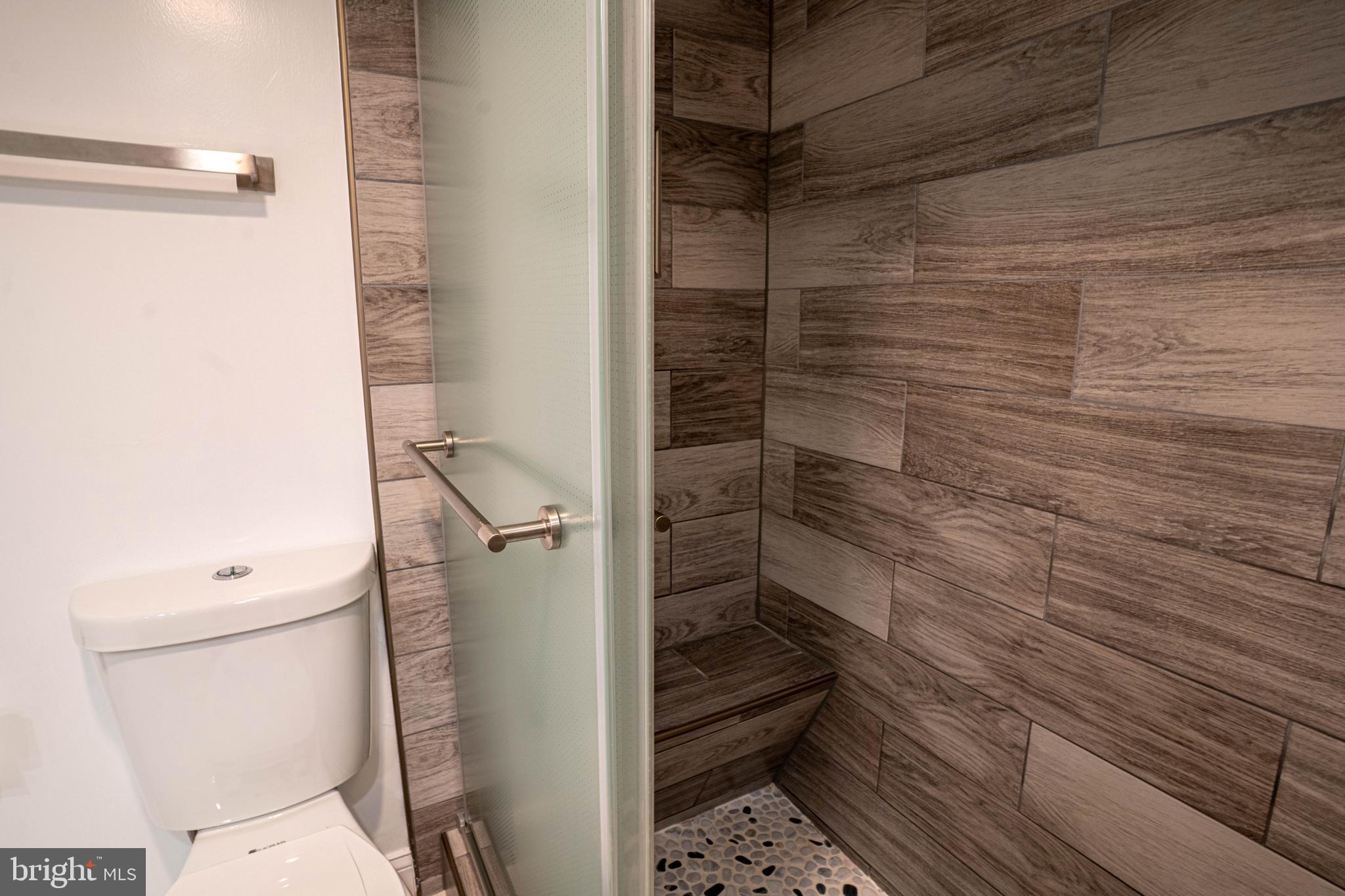 SKYLINE SQUARE CONDO - Residential Lease