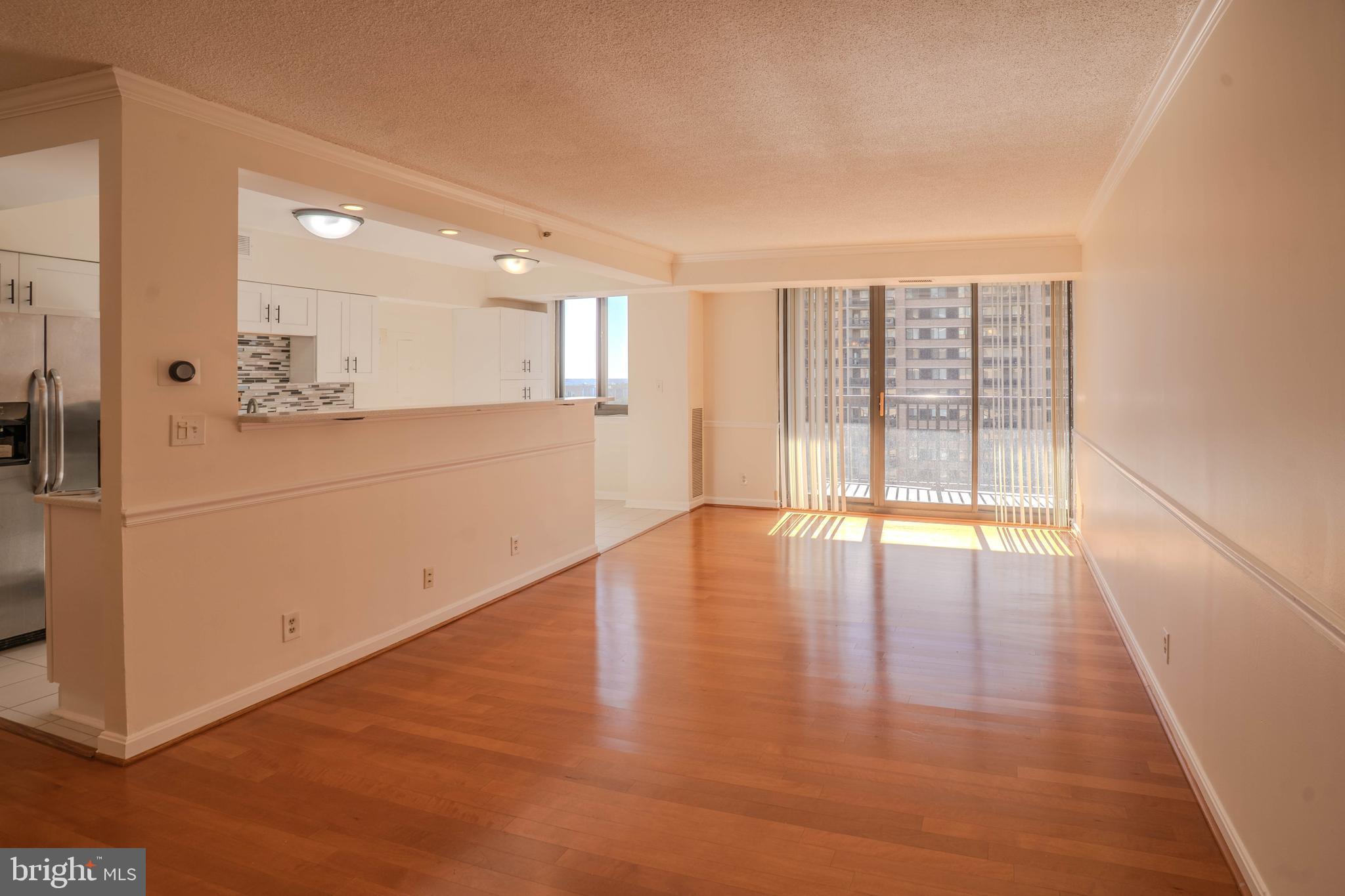 SKYLINE SQUARE CONDO - Residential Lease