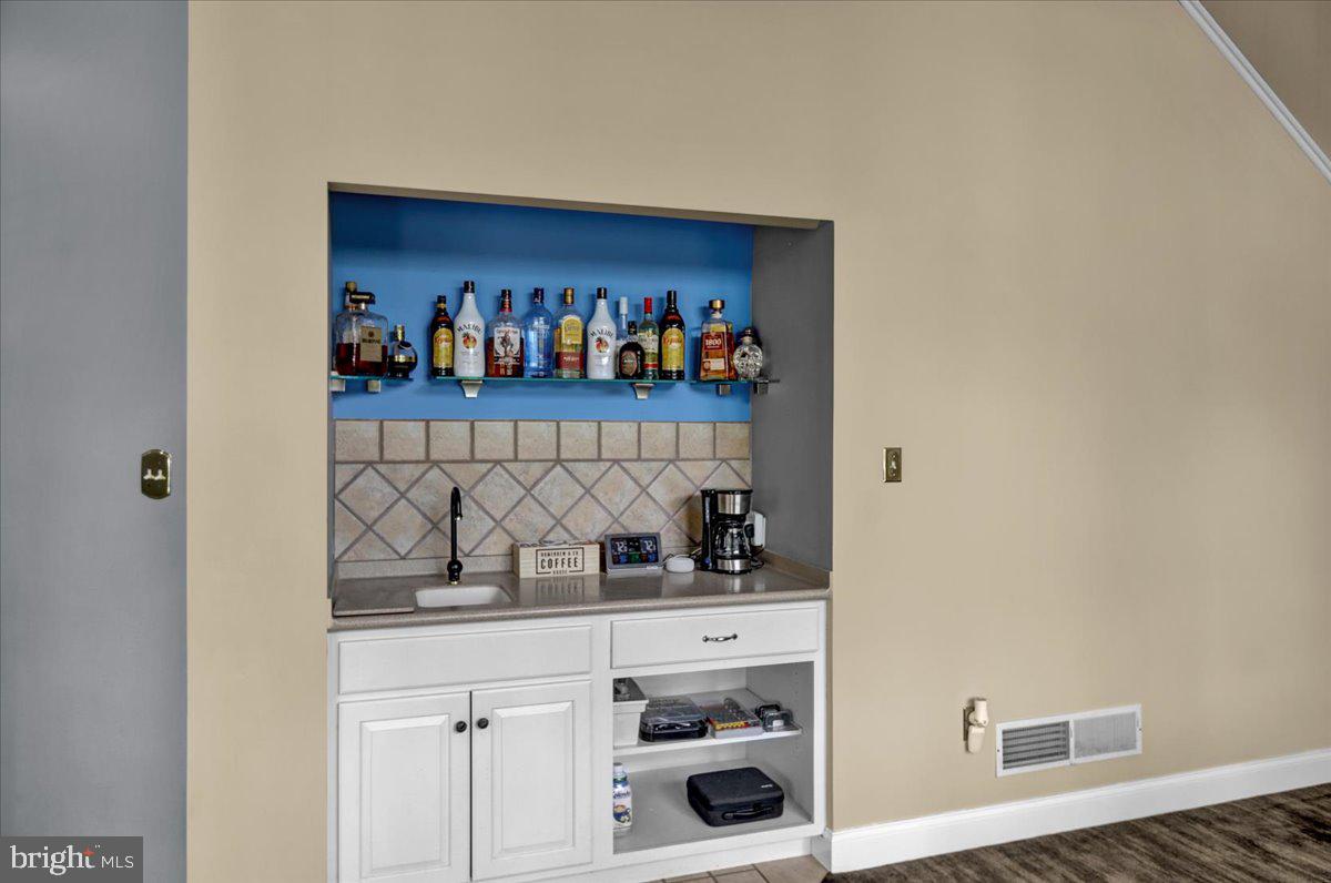 GLEN OLEY FARMS - Residential