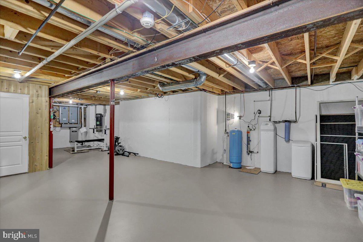 GLEN OLEY FARMS - Residential