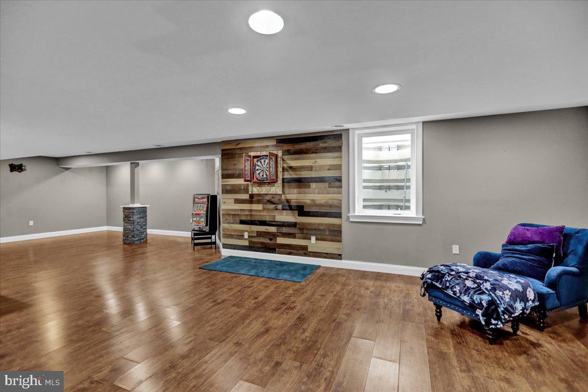 GLEN OLEY FARMS - Residential