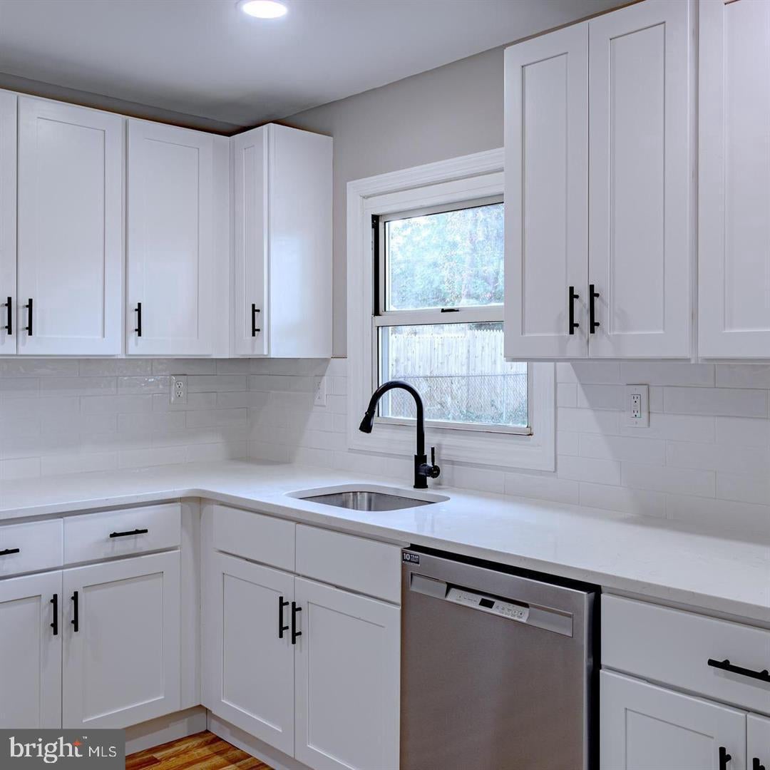 39 MIDDLETON LANE