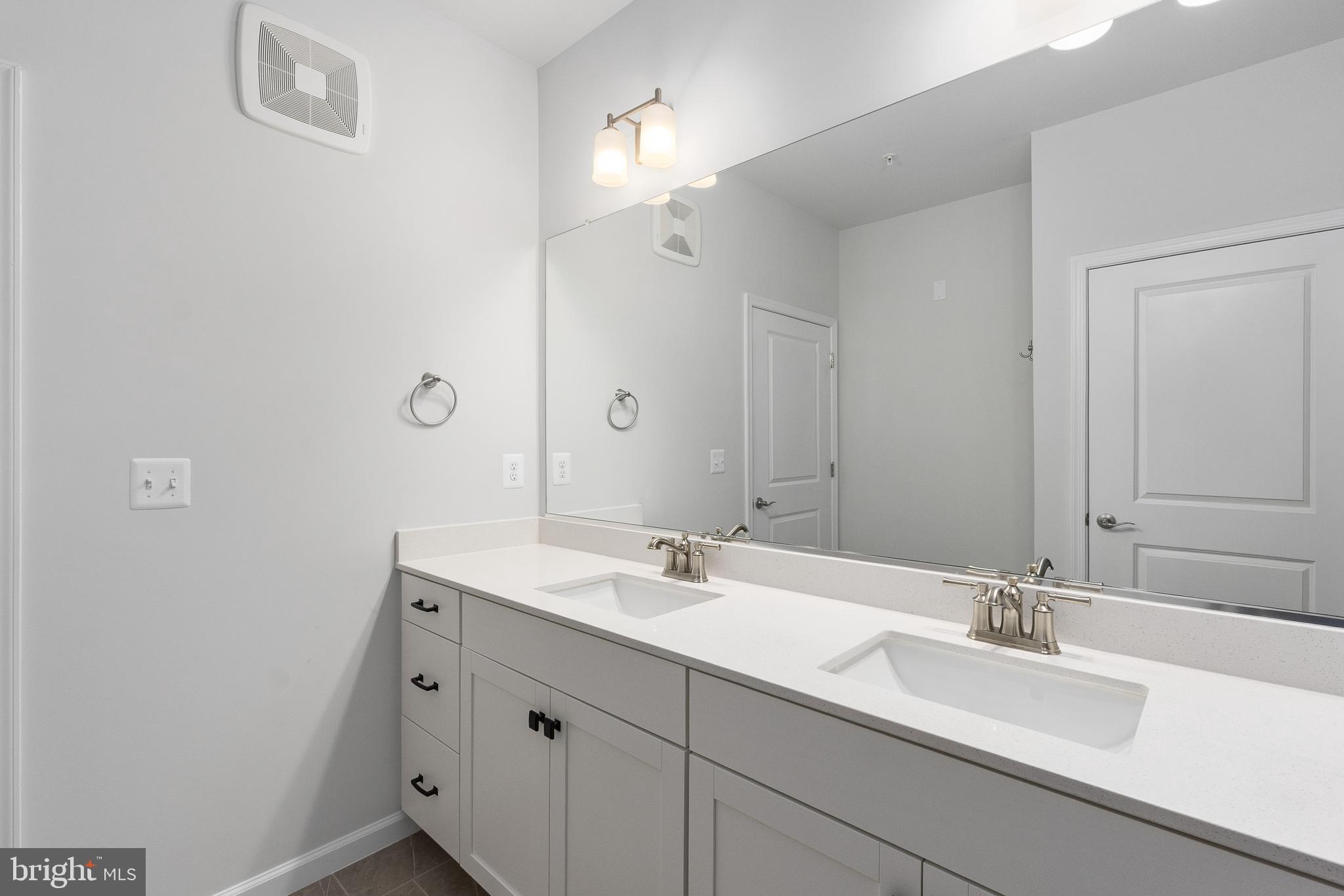 EMBREY MILL - Residential