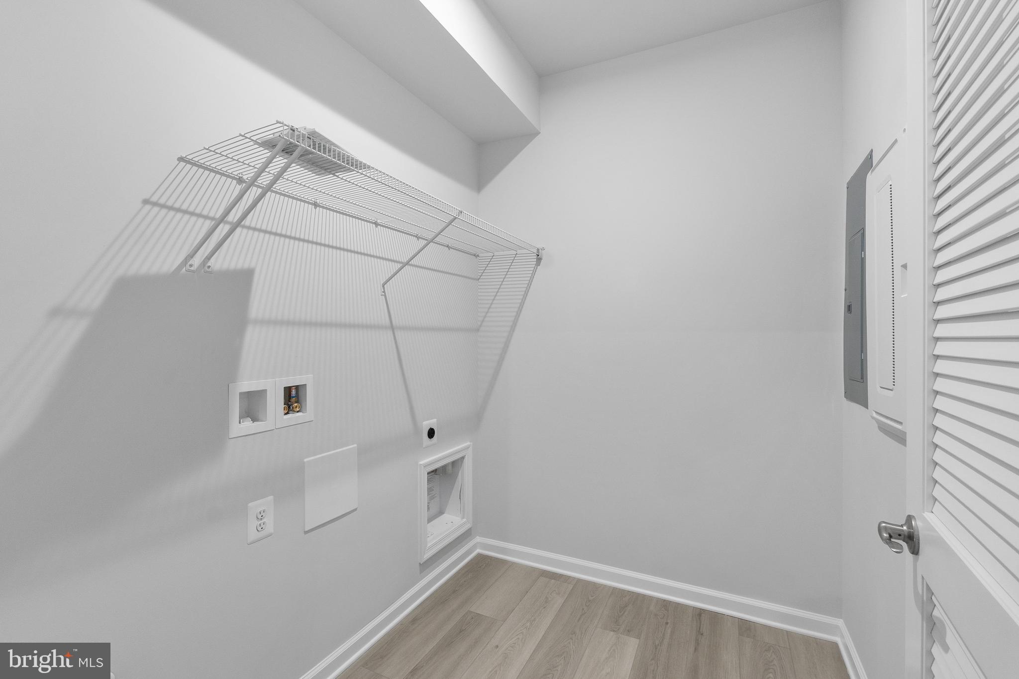 EMBREY MILL - Residential