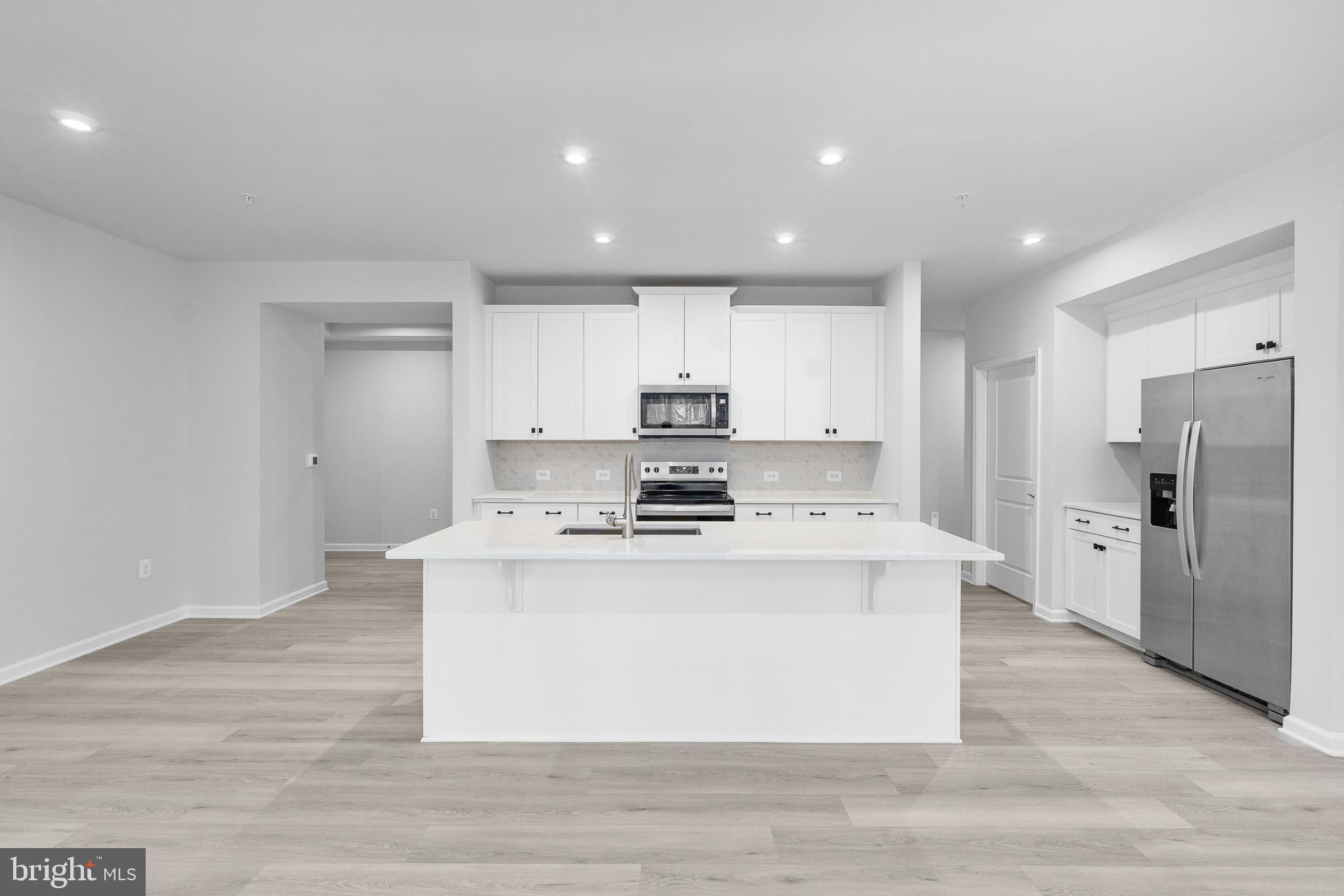 EMBREY MILL - Residential