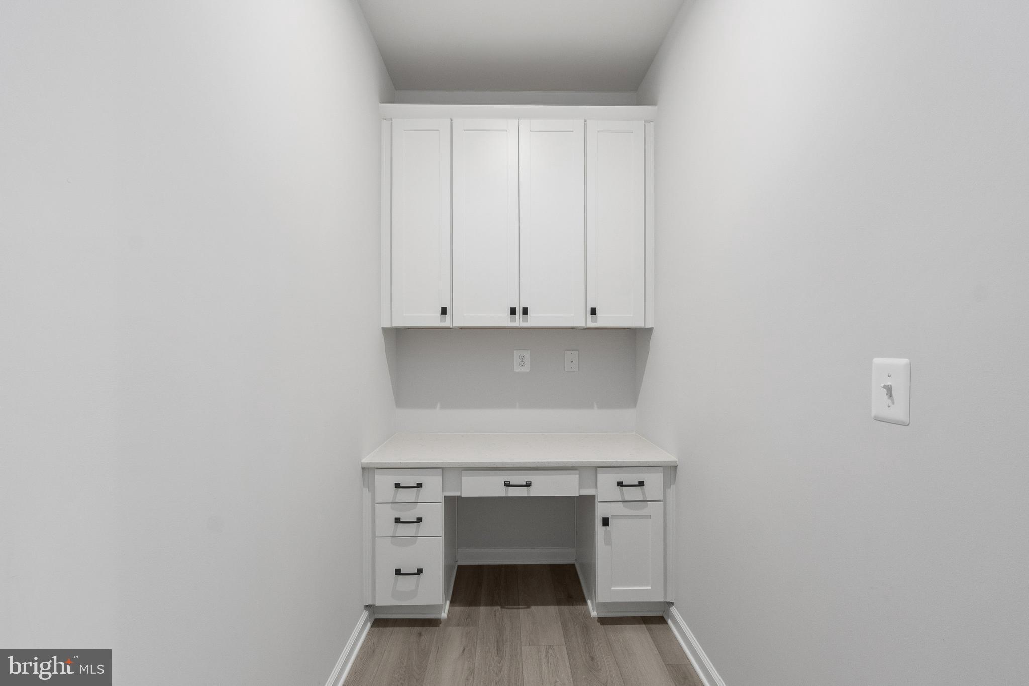 EMBREY MILL - Residential