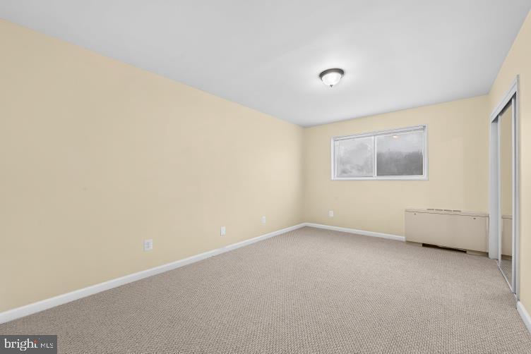 GLEN MANOR - Residential