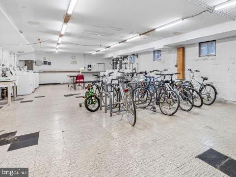 GLEN MANOR - Residential