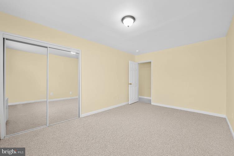 GLEN MANOR - Residential