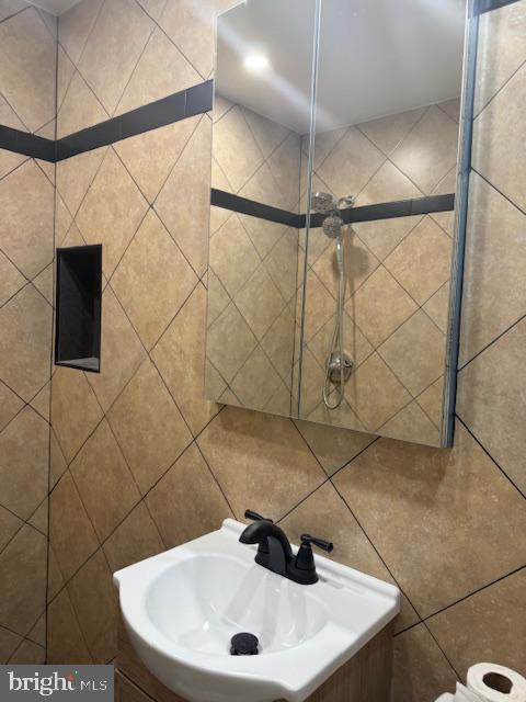 GLEN MANOR - Residential