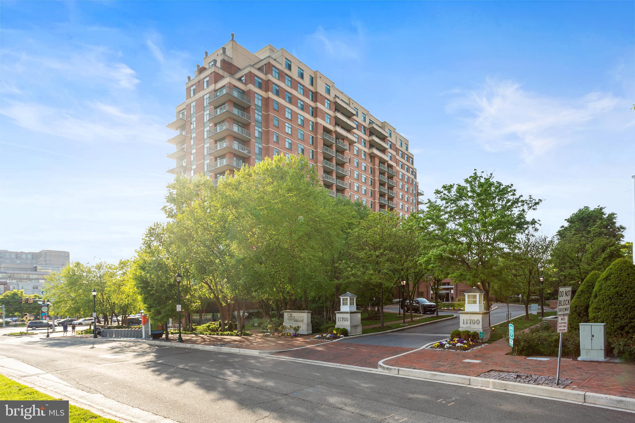 11700 OLD GEORGETOWN 1012