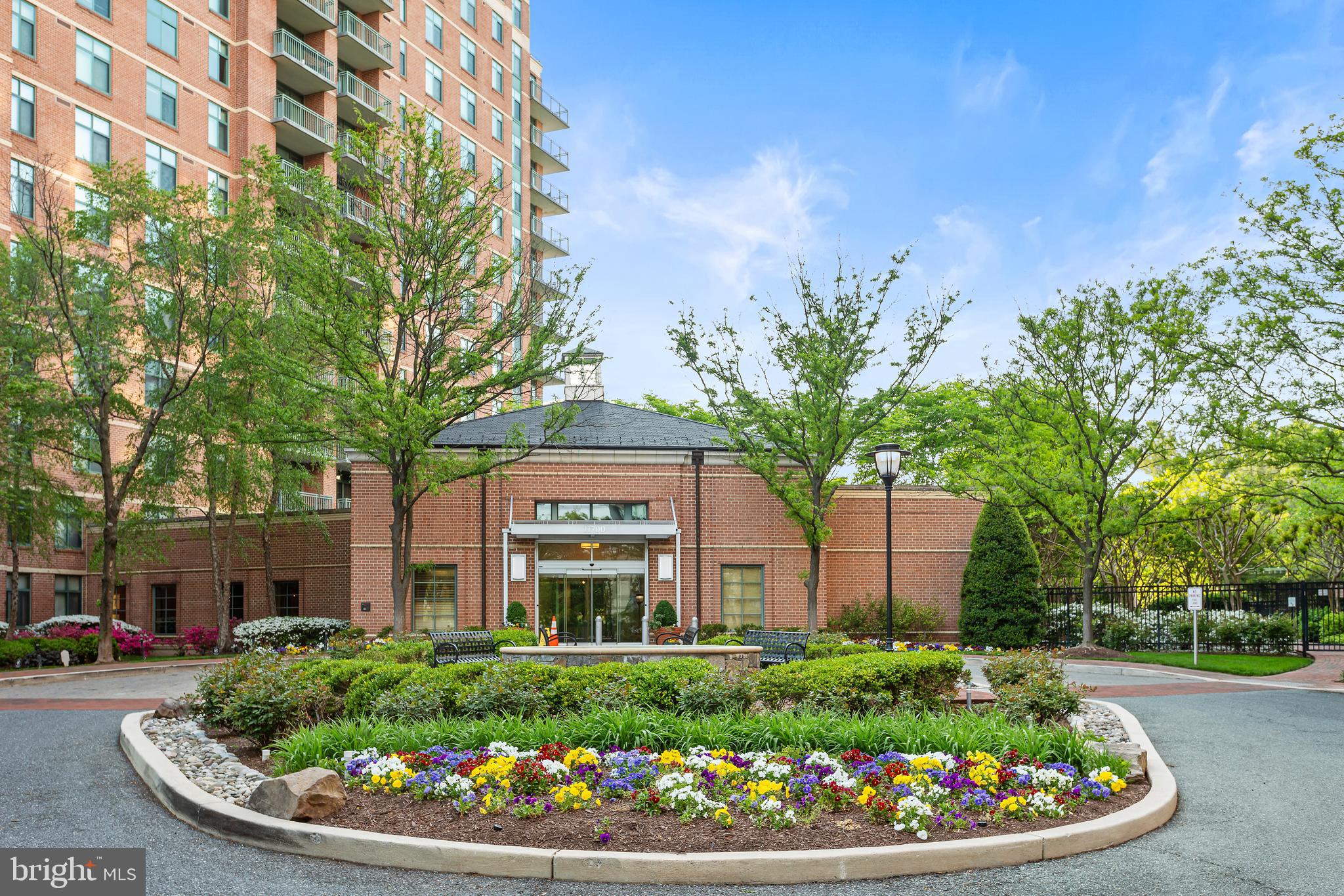 11700 OLD GEORGETOWN 1012
