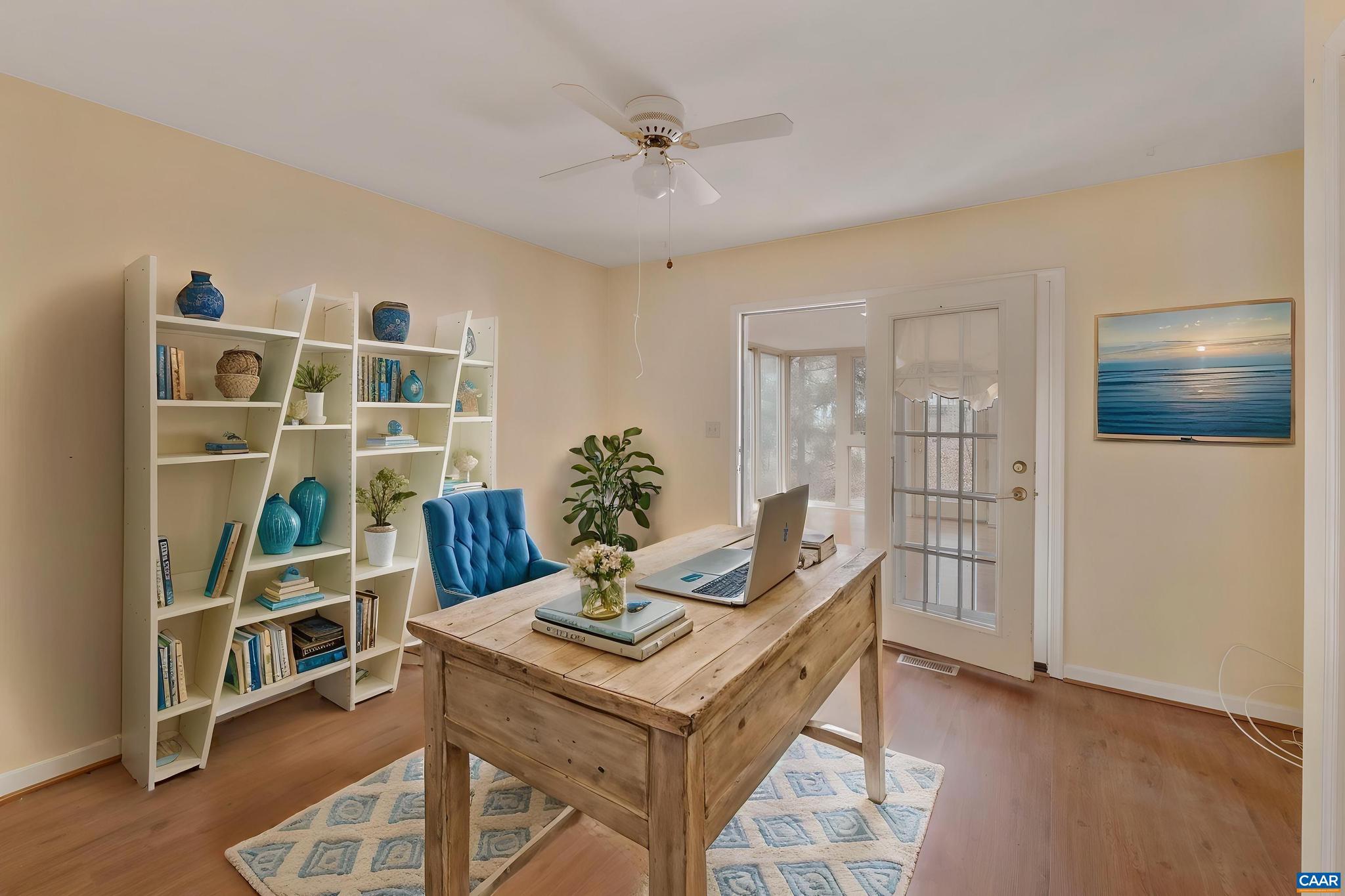 LAKE MONTICELLO - Residential