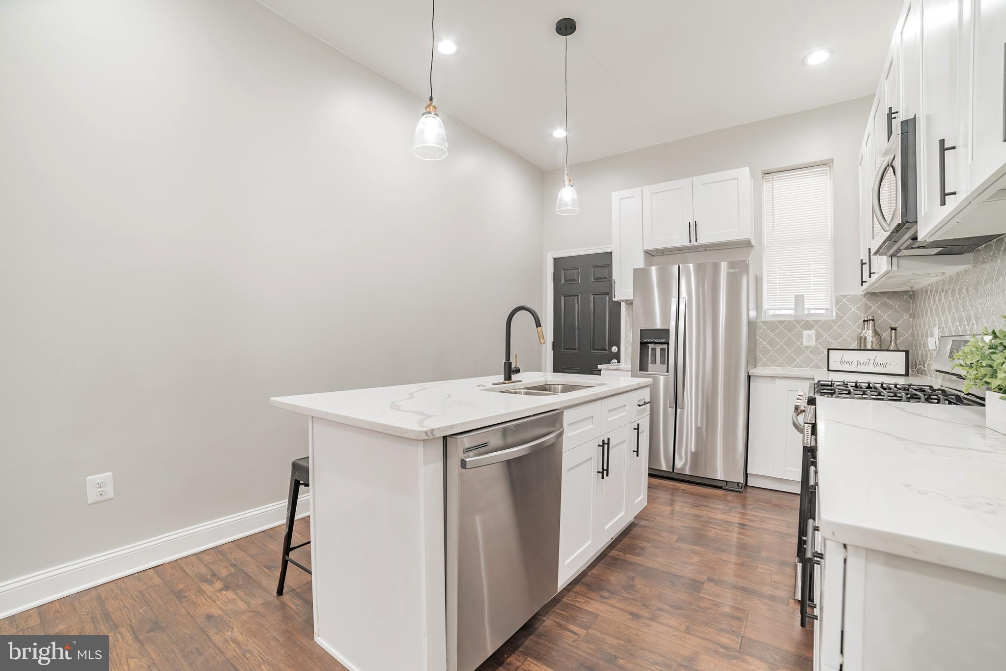 BROADWAY - Residential