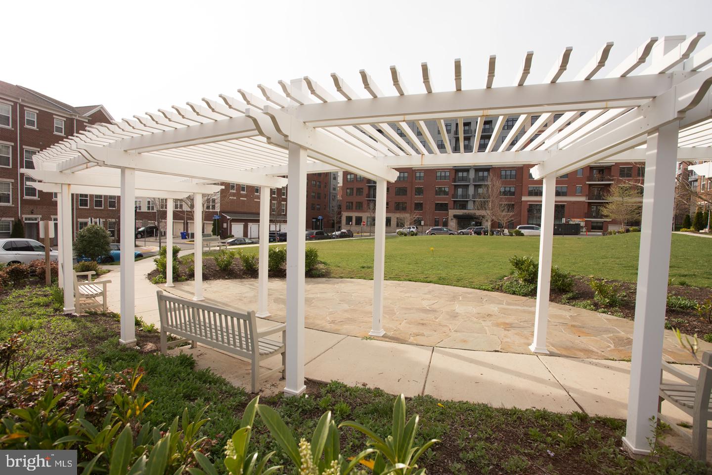 LOFTS AT METROWEST - Residential