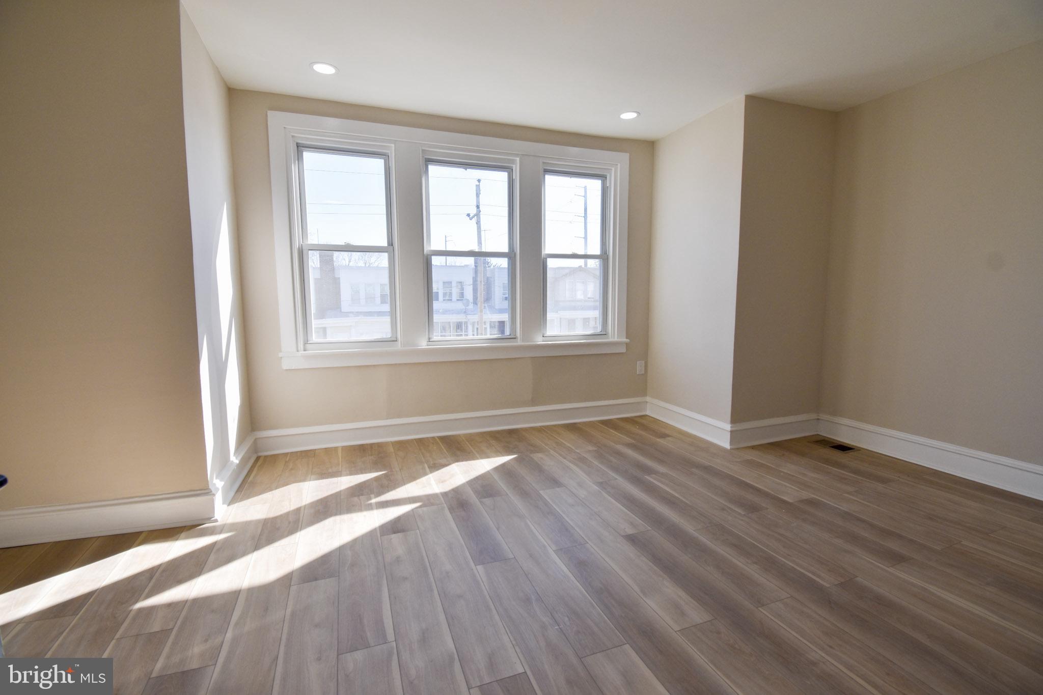 COLLINGDALE - Residential