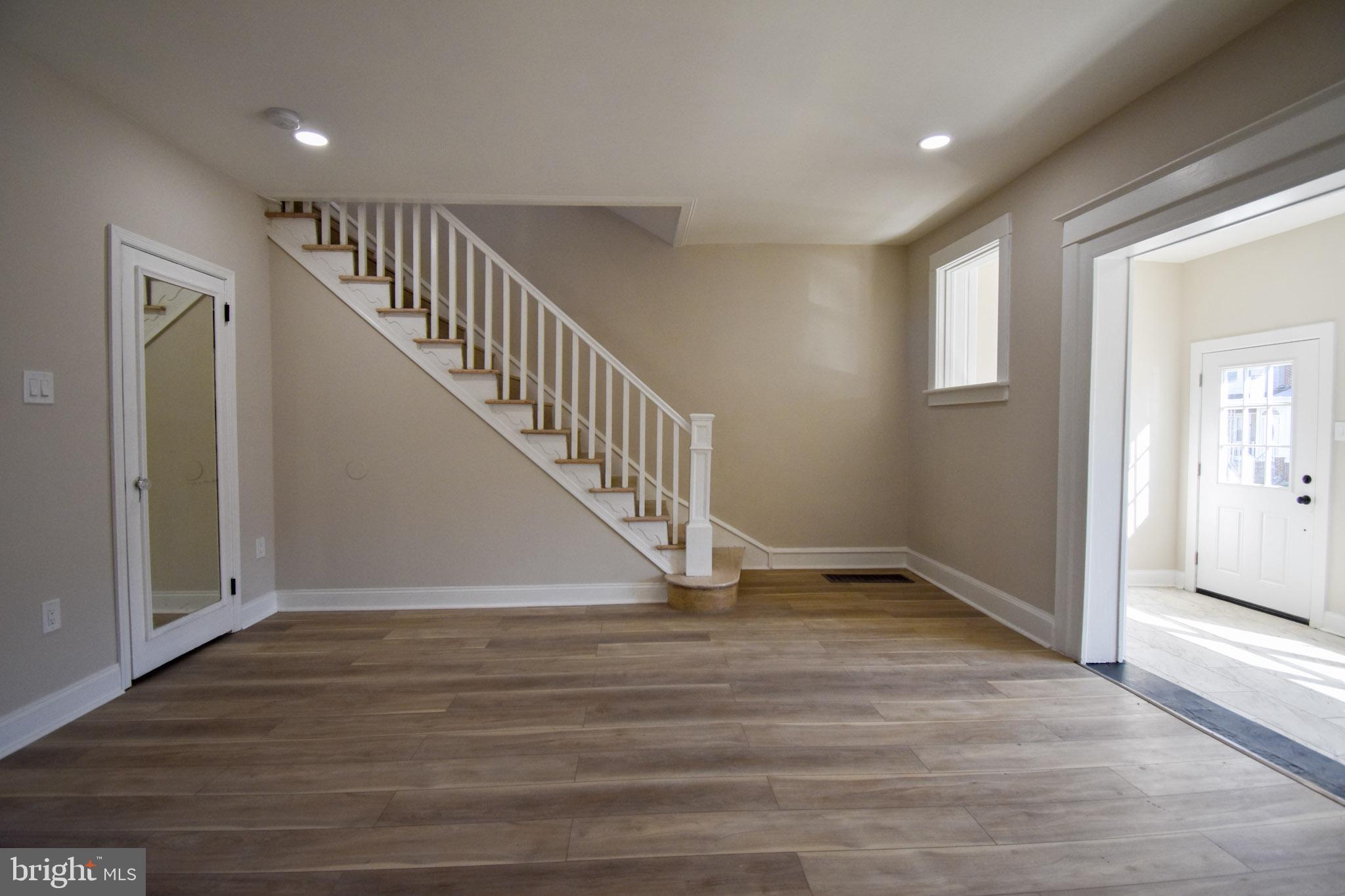 COLLINGDALE - Residential