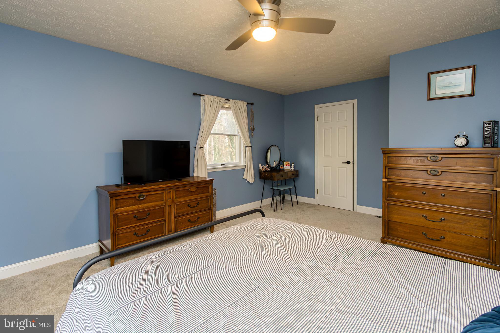 ESPERANZA FARMS - Residential