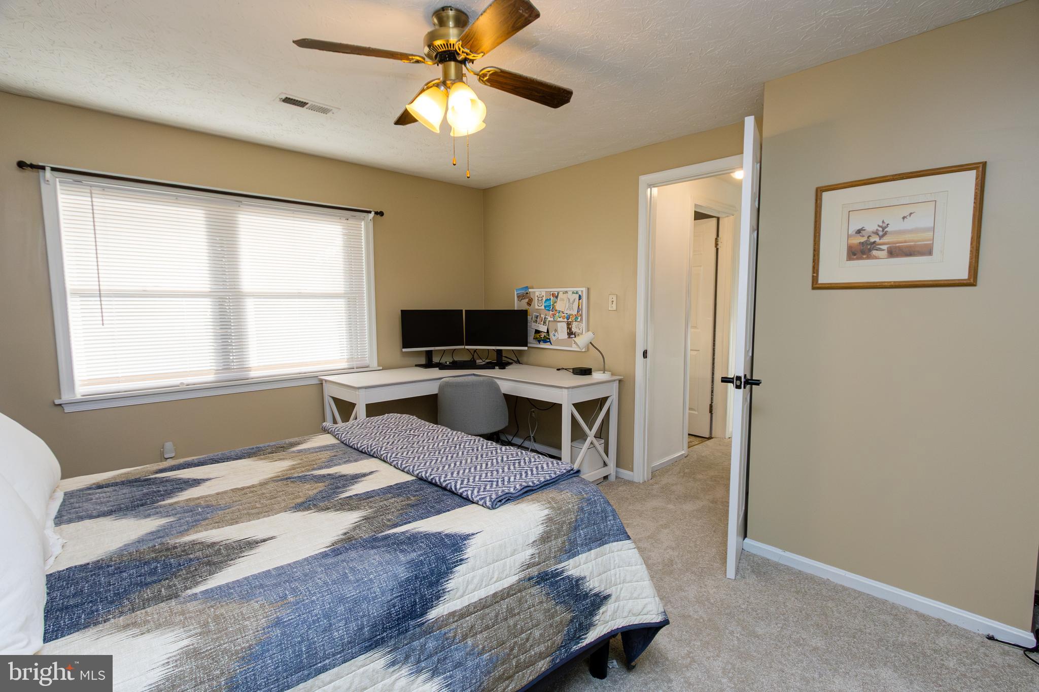 ESPERANZA FARMS - Residential