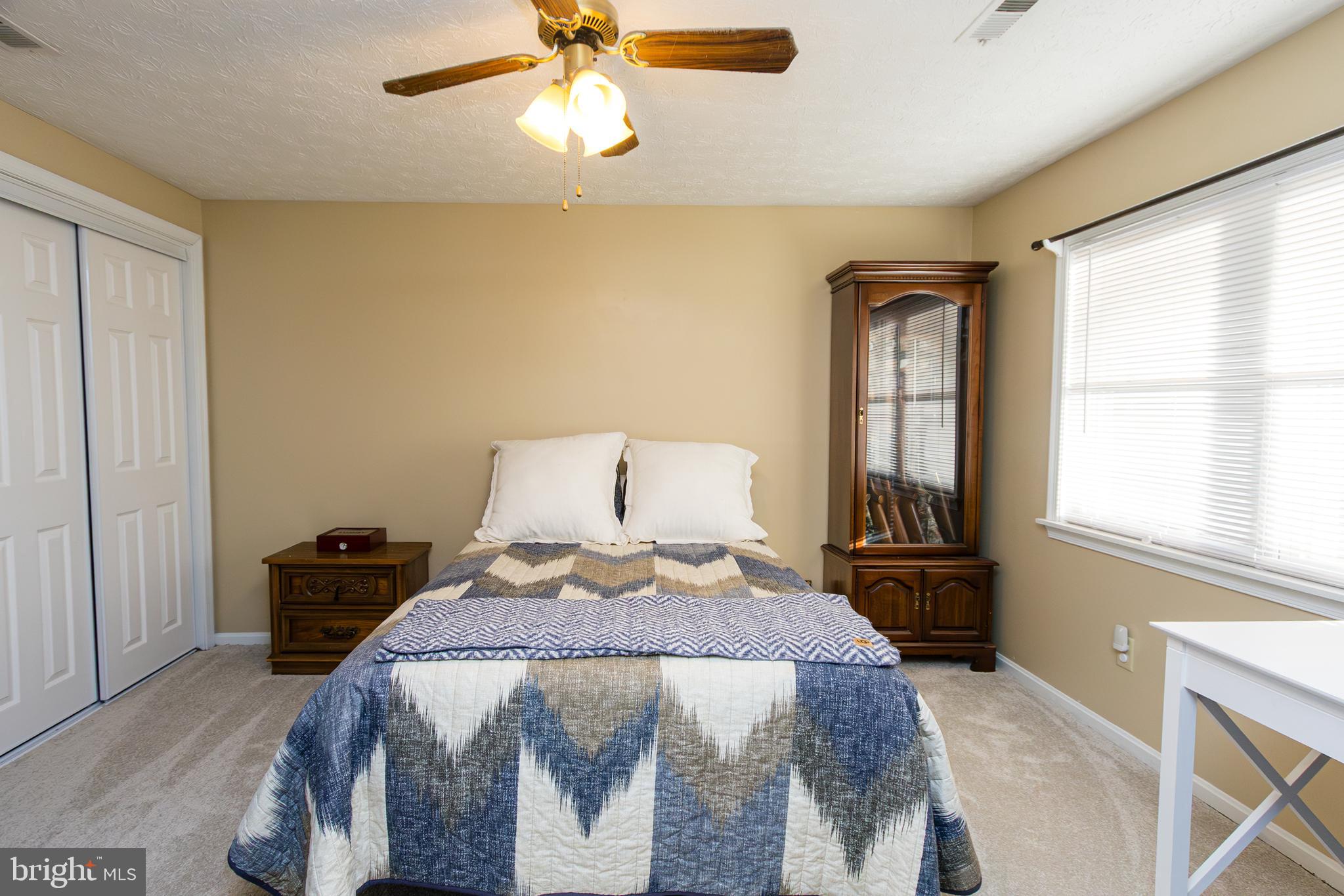 ESPERANZA FARMS - Residential