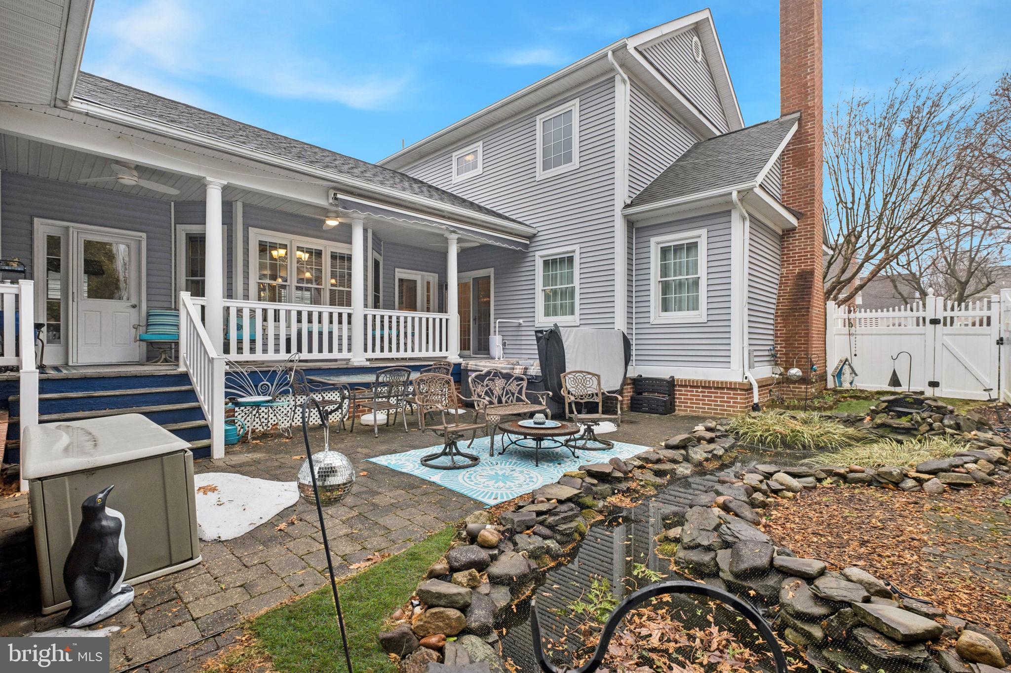 CLAREMONT VILLAGE - Residential