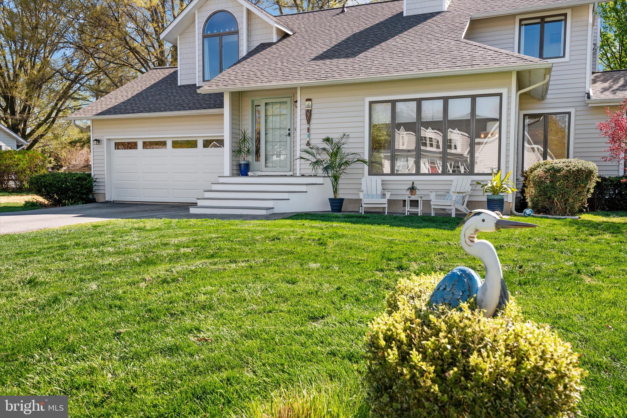 QUEEN ANNE COLONY - Residential