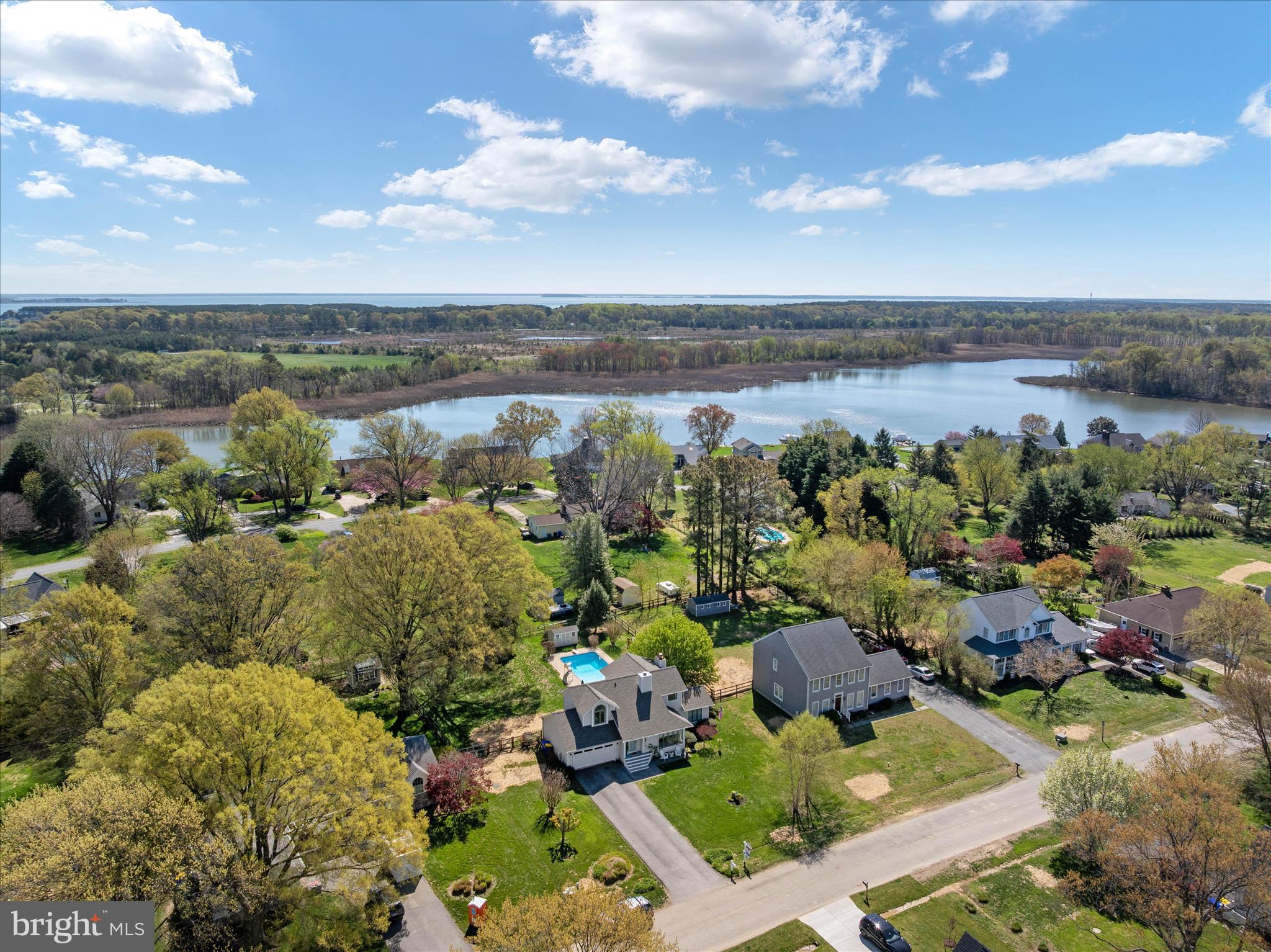 QUEEN ANNE COLONY - Residential