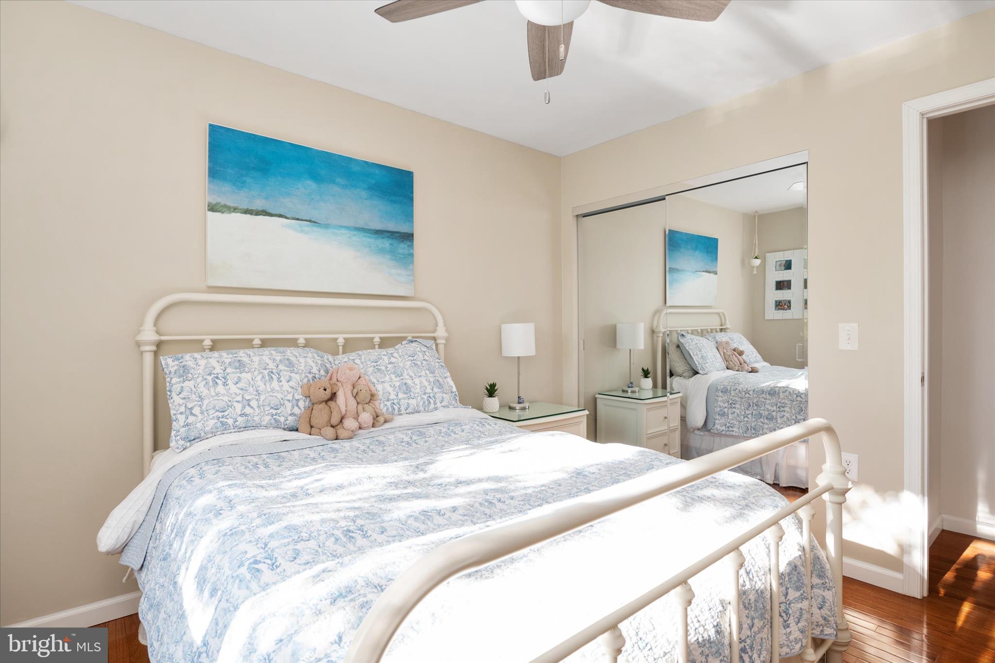 QUEEN ANNE COLONY - Residential