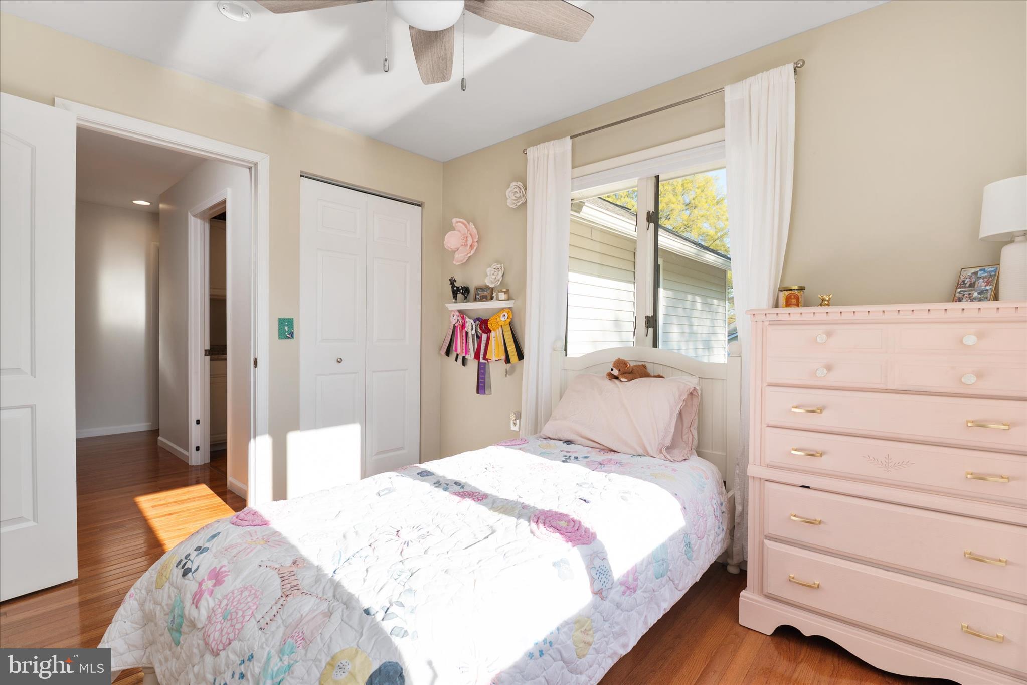 QUEEN ANNE COLONY - Residential