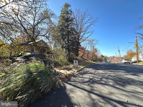 1829 GAINESVILLE STREET SE WASHINGTON DC 20020