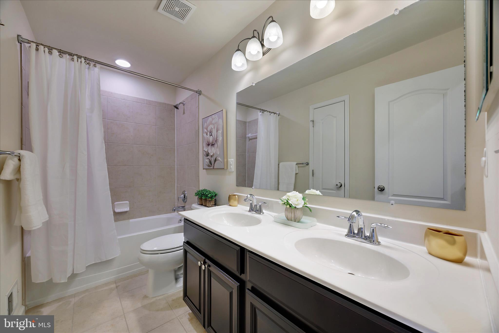 BOYERS RIDGE - Residential