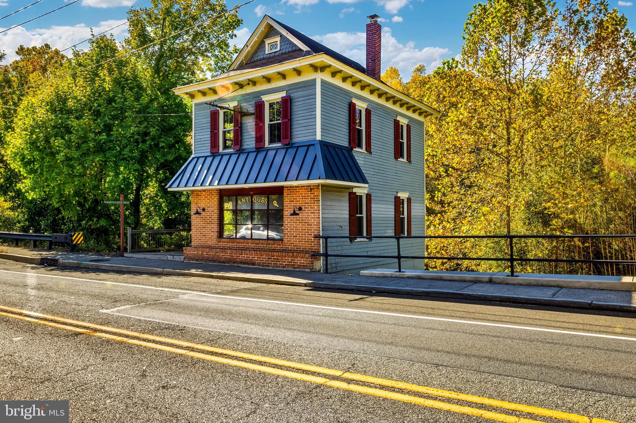 14 N MAIN STREET