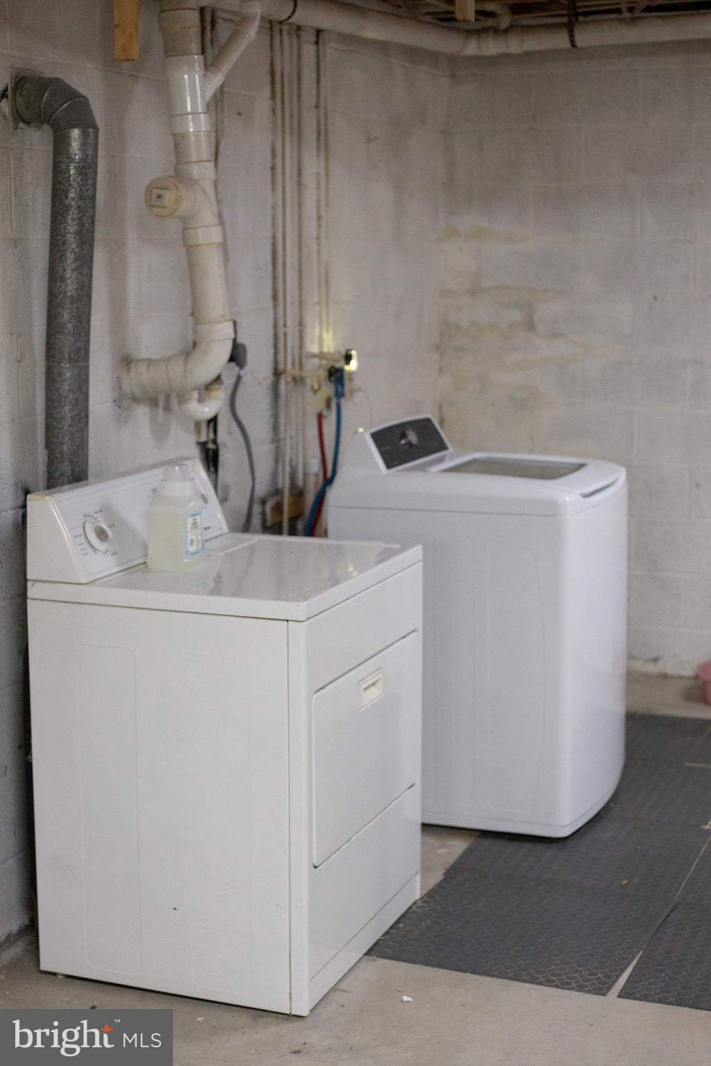 SLEEPY CREEK ORCHARD - Residential