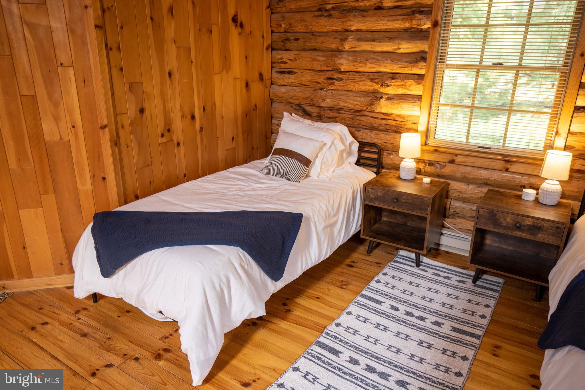 SLEEPY CREEK ORCHARD - Residential