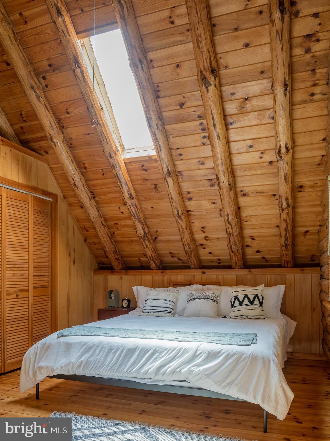 SLEEPY CREEK ORCHARD - Residential