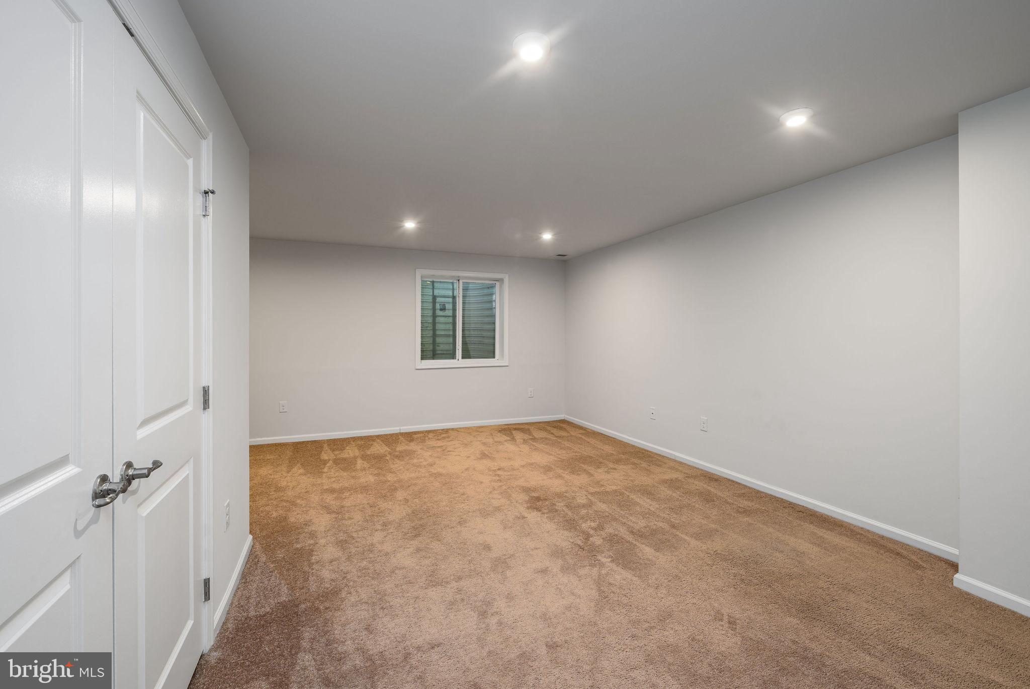 HOMESTEAD - Residential