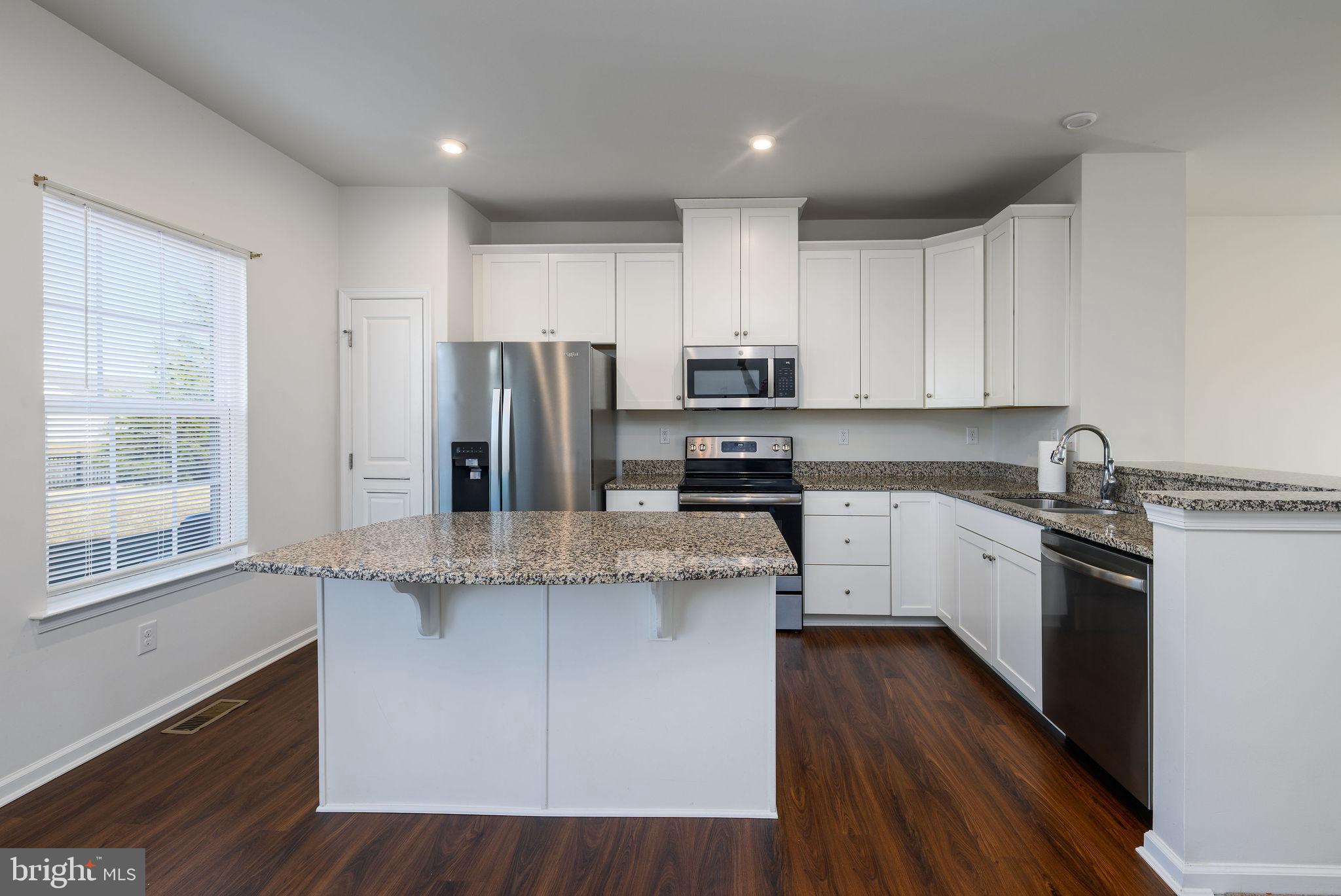 HOMESTEAD - Residential