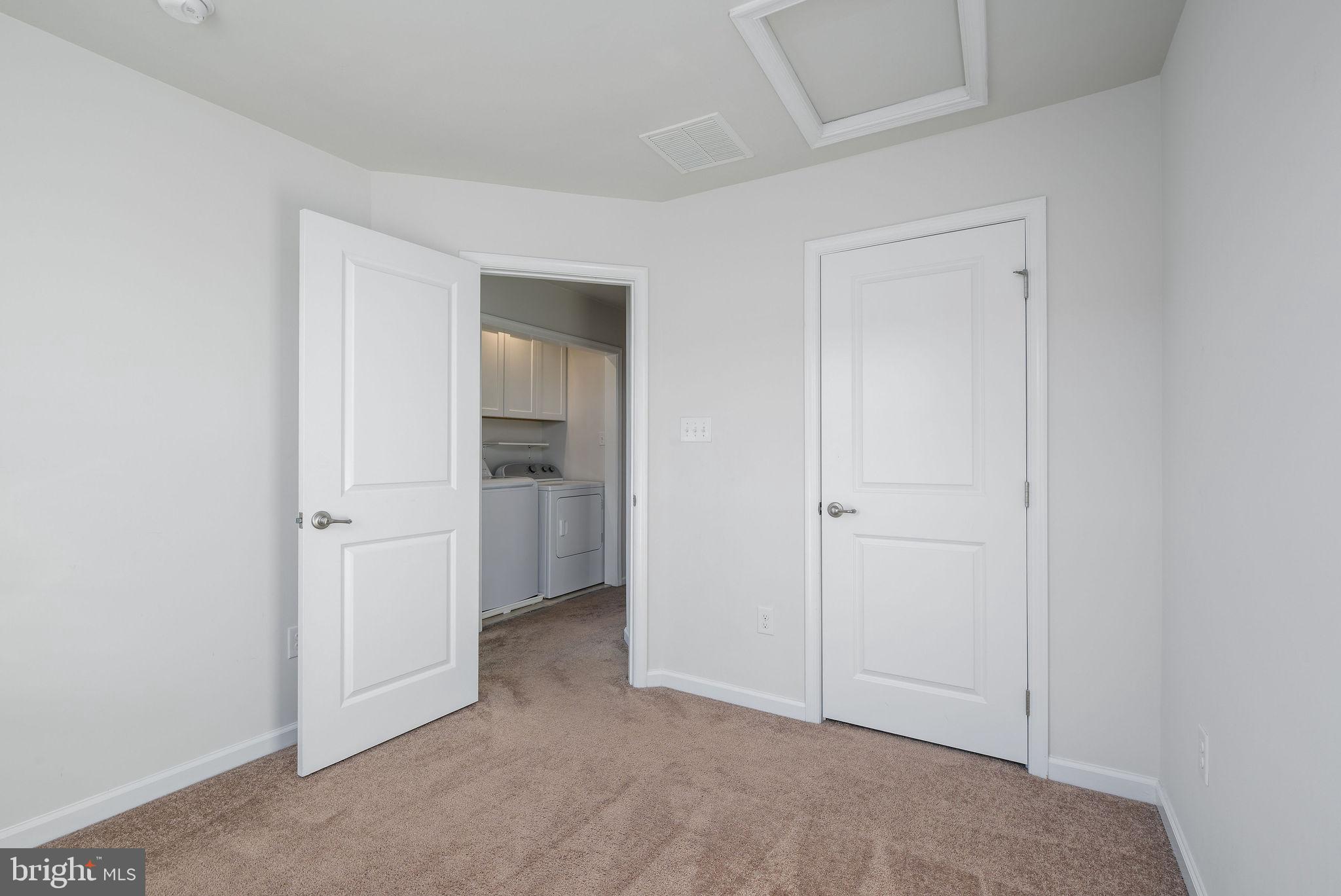 HOMESTEAD - Residential