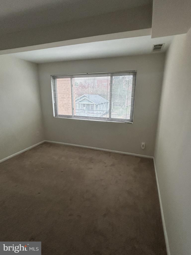 CLEVELAND HOUSE - Residential Lease