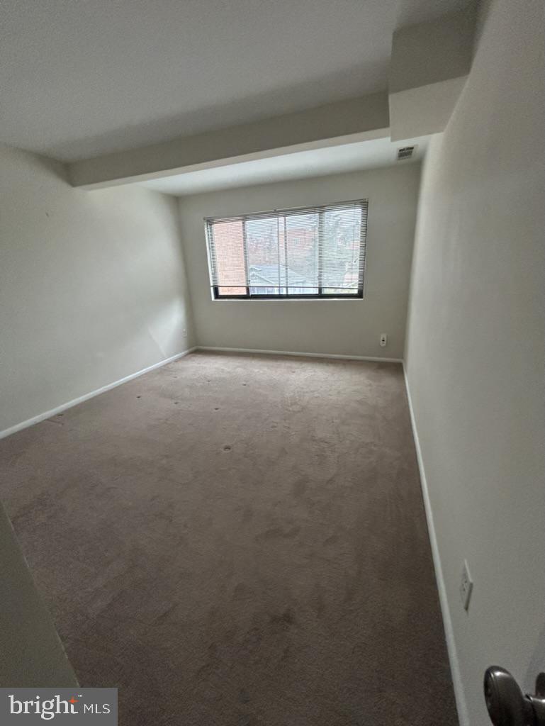 CLEVELAND HOUSE - Residential Lease