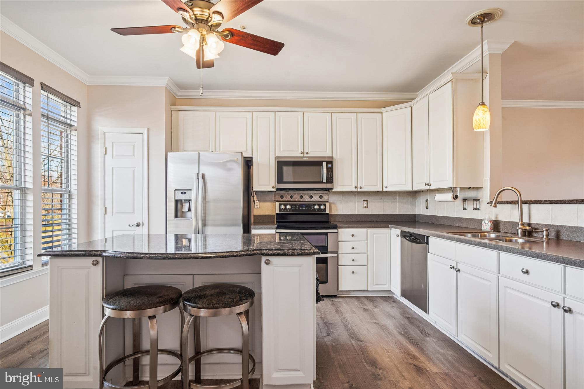 SOUTH RIVER COLONY - Residential Lease