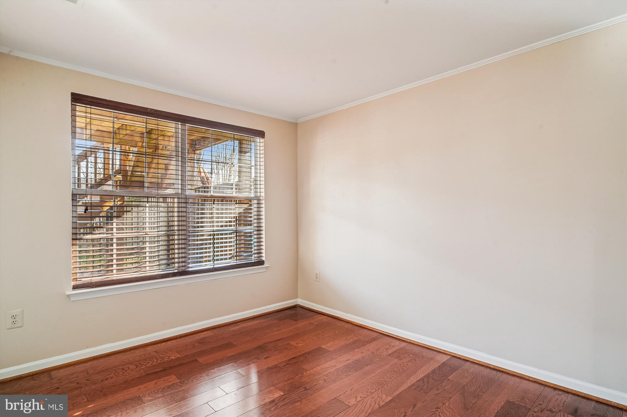 SOUTH RIVER COLONY - Residential Lease