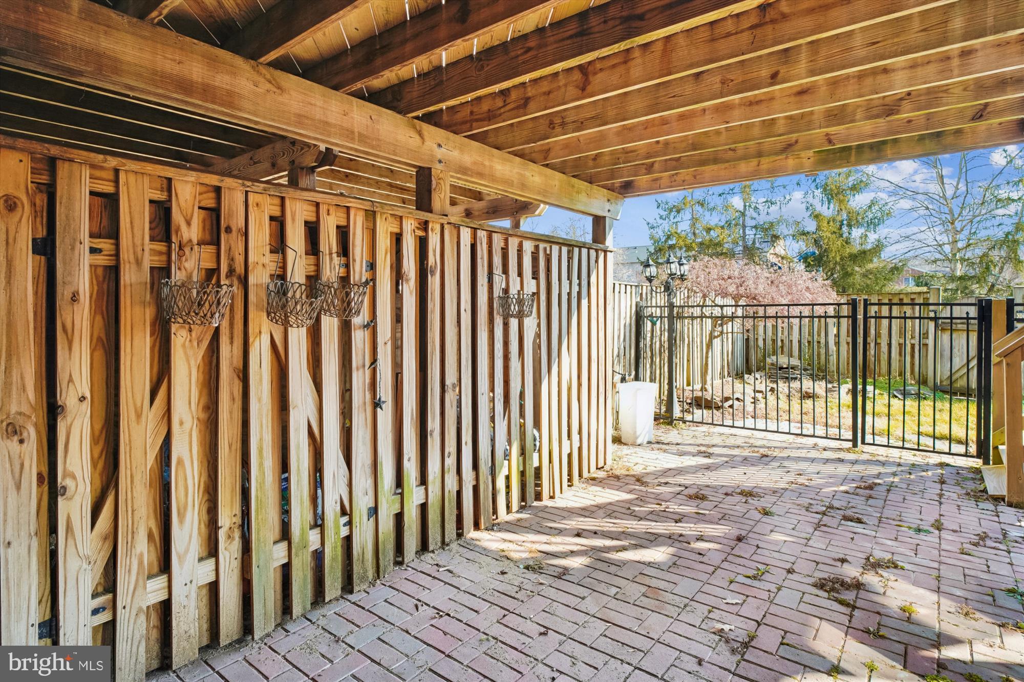 SOUTH RIVER COLONY - Residential Lease