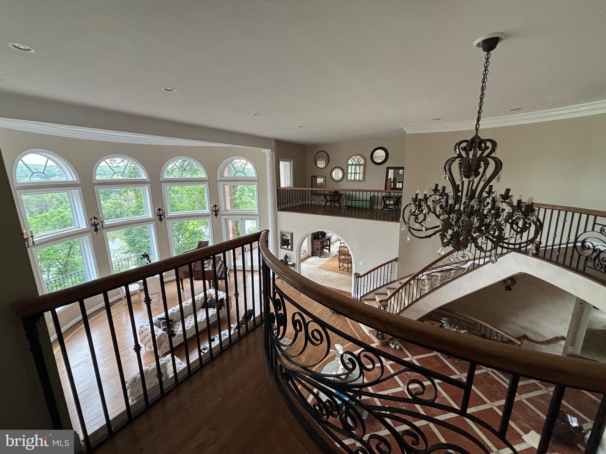 DARNESTOWN OUTSIDE - Residential